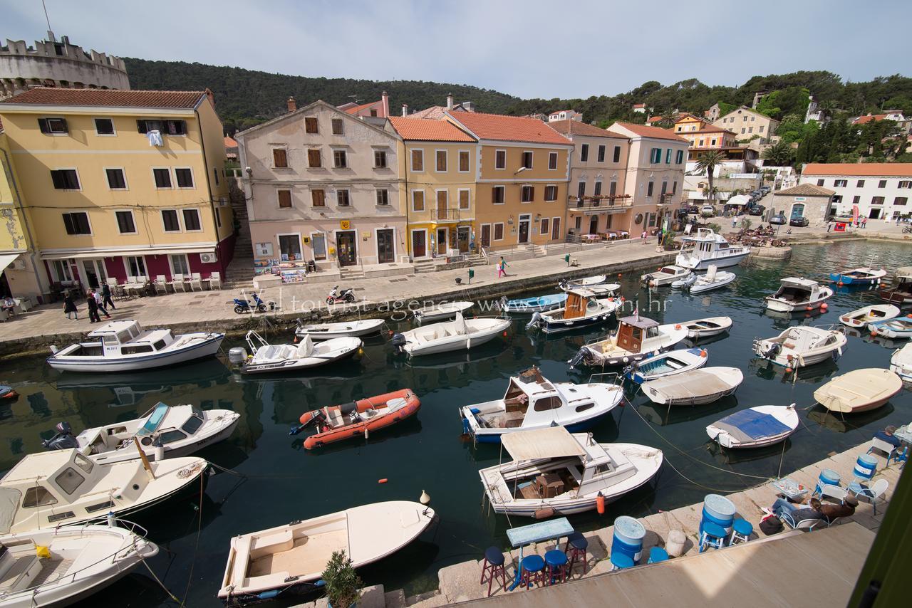 Bed&Breakfast Saturn Veli Lošinj Exterior foto